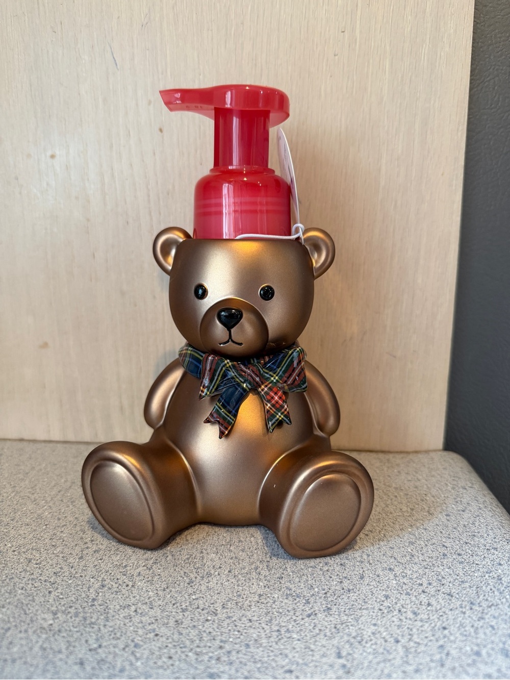 2026 Bath & Body Works Festive Teddy Bear Christmas Foaming Hand Soap Dispenser